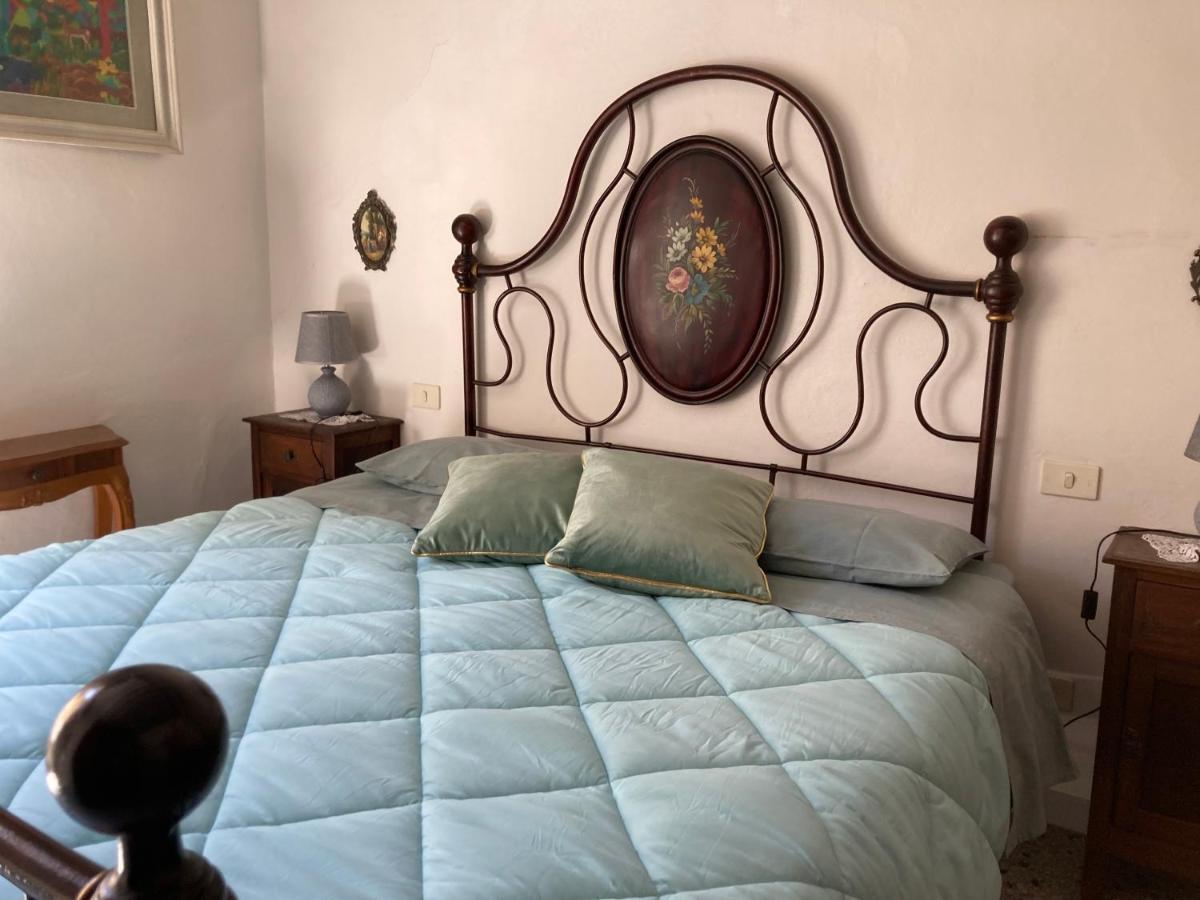Casa Vacanze Beppina กอร์โตนา ภายนอก รูปภาพ